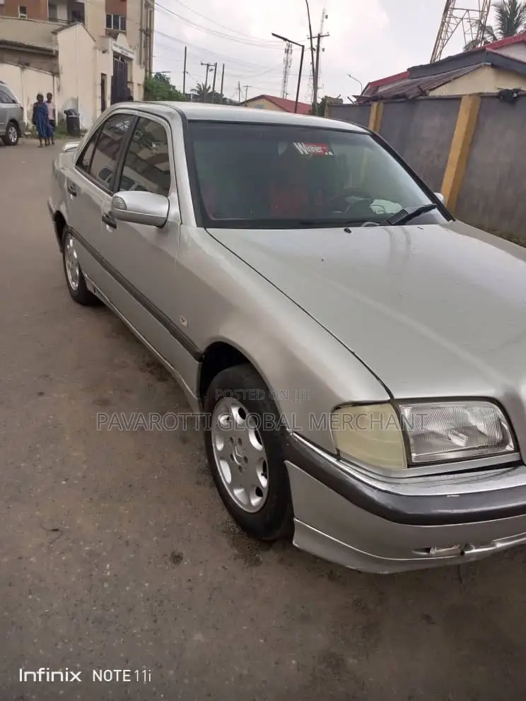 Mercedes-Benz C180 2000 Silver