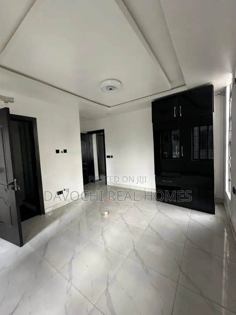 3bdrm Apartment in Ikate for rent