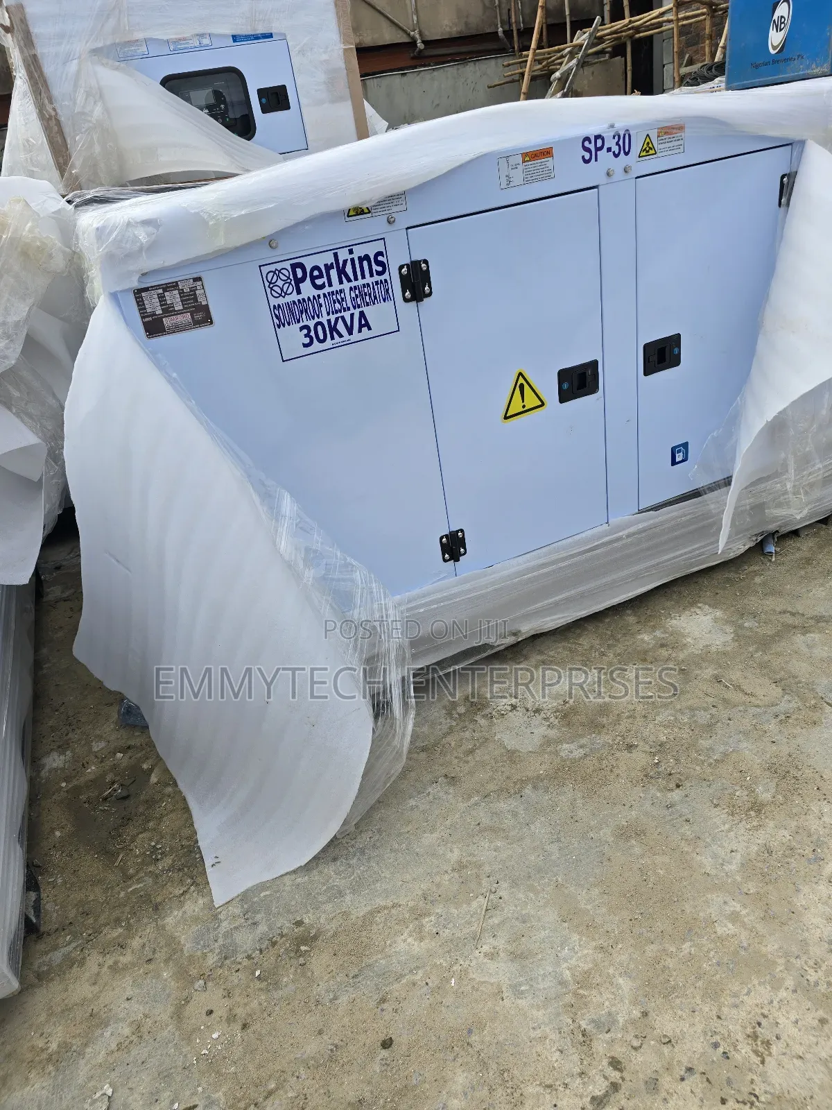 Perkins England Diesel Soundproof Generator Sp30kva 100%Copper Coil