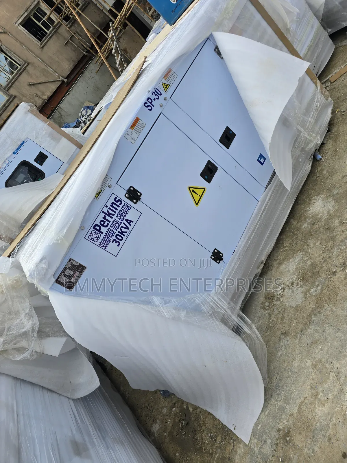 Perkins England Diesel Soundproof Generator Sp30kva 100%Copper Coil