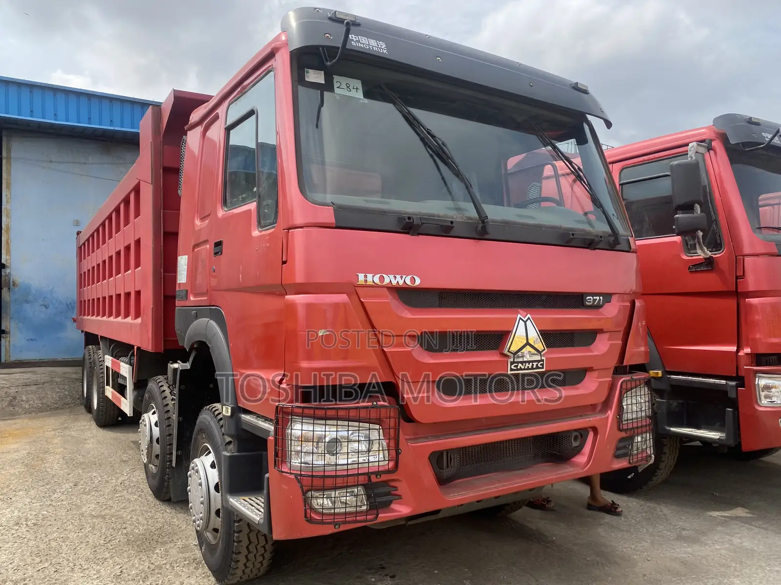 12 Tyres Howo Sinotruk Truck