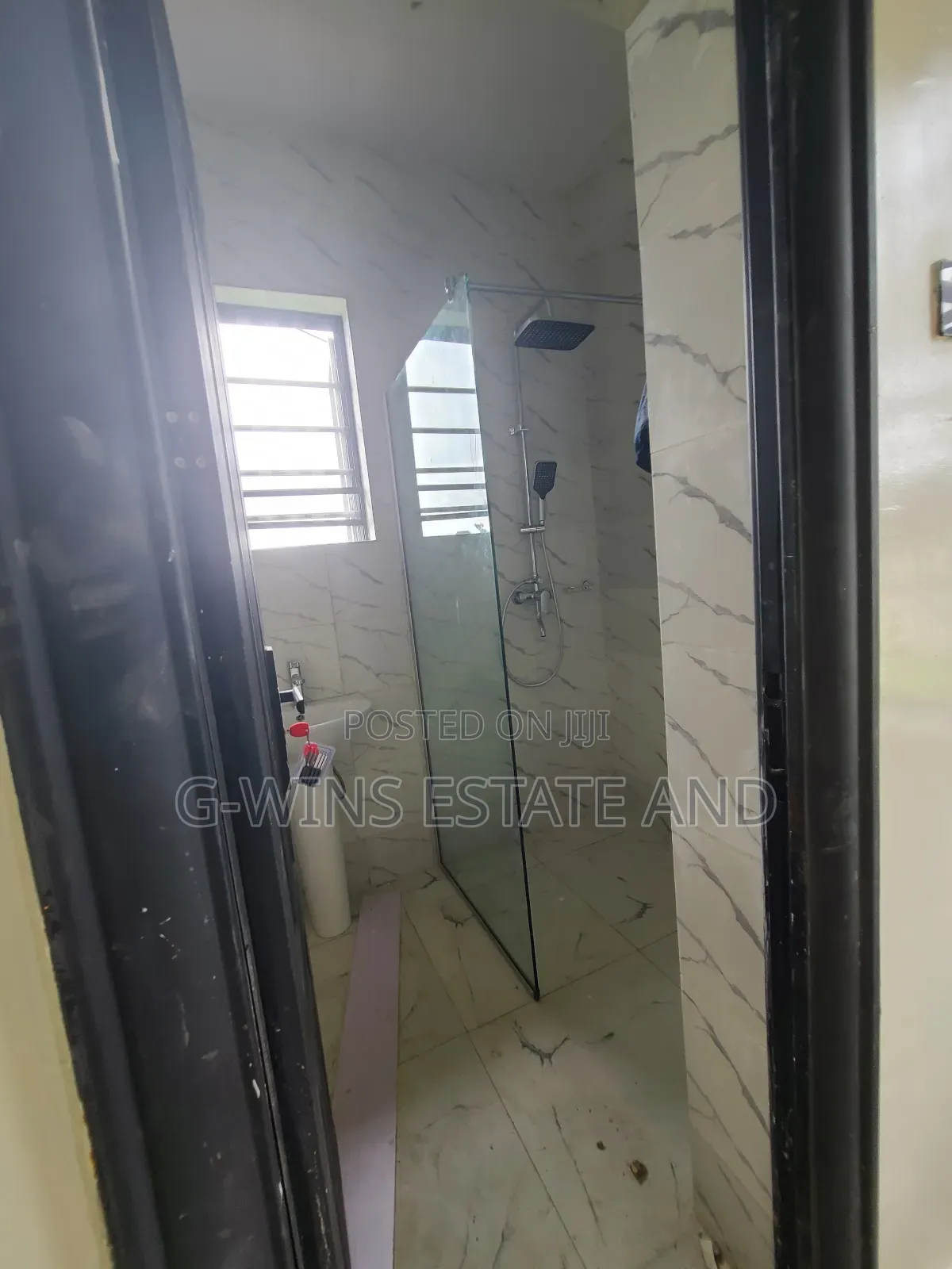 3bdrm Duplex in Okhuoromi Off, Benin City for rent