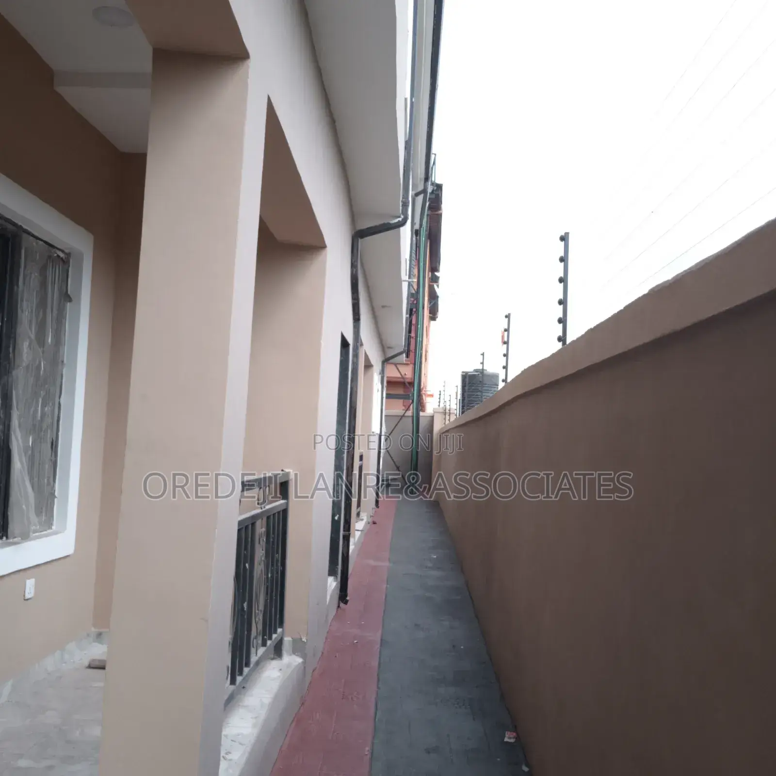 2bdrm Apartment in Giwa Bustop, Iju-Ishaga for rent