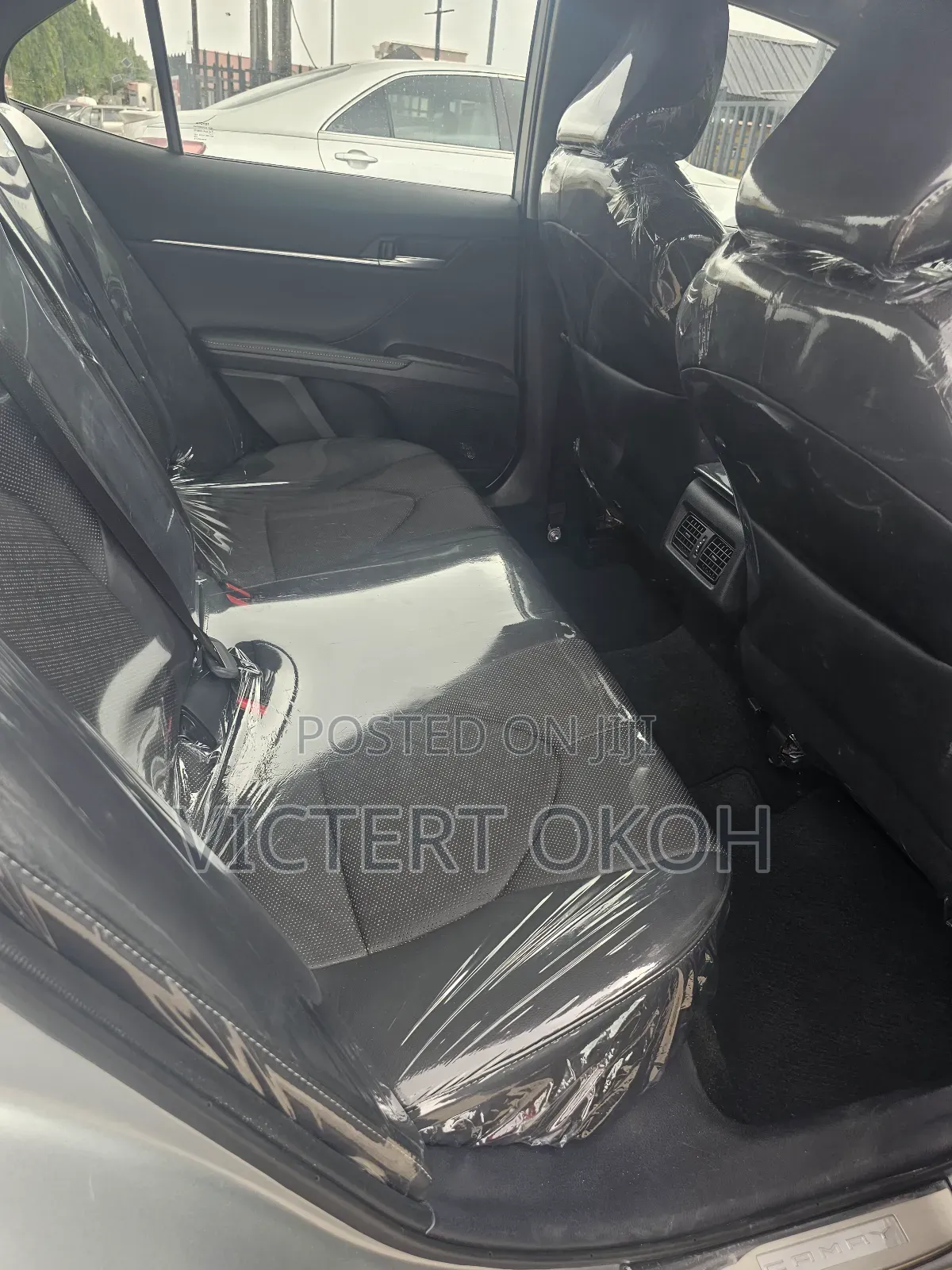 Toyota Camry 2024 Silver