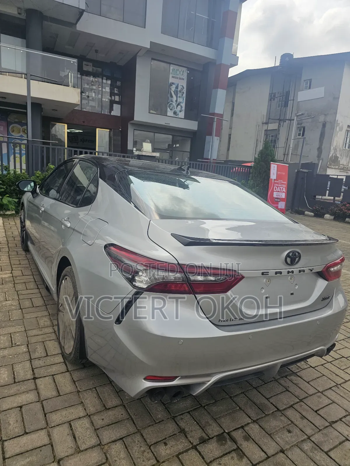 Toyota Camry 2024 Silver