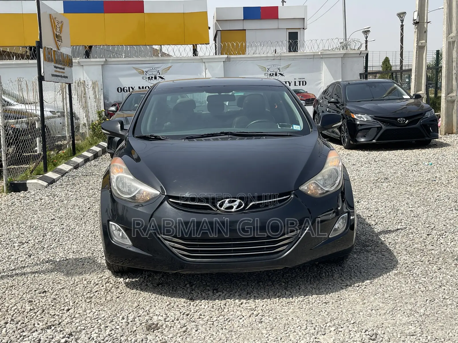 Hyundai Elantra Limited 4dr Sedan (1.8L 4cyl 6A) 2014 Black