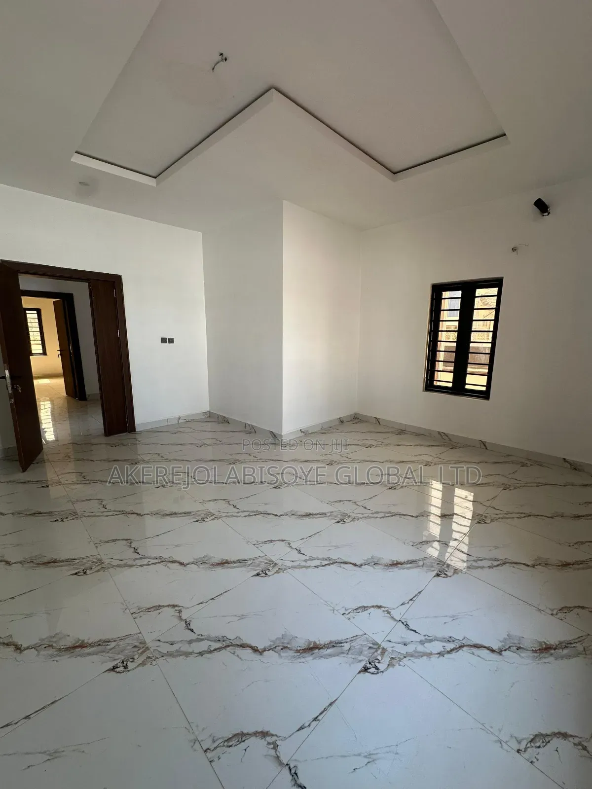 5bdrm Duplex in Gwarinpa Extension for sale