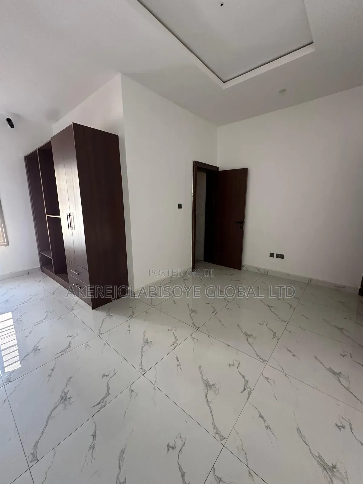 5bdrm Duplex in Gwarinpa Extension for sale