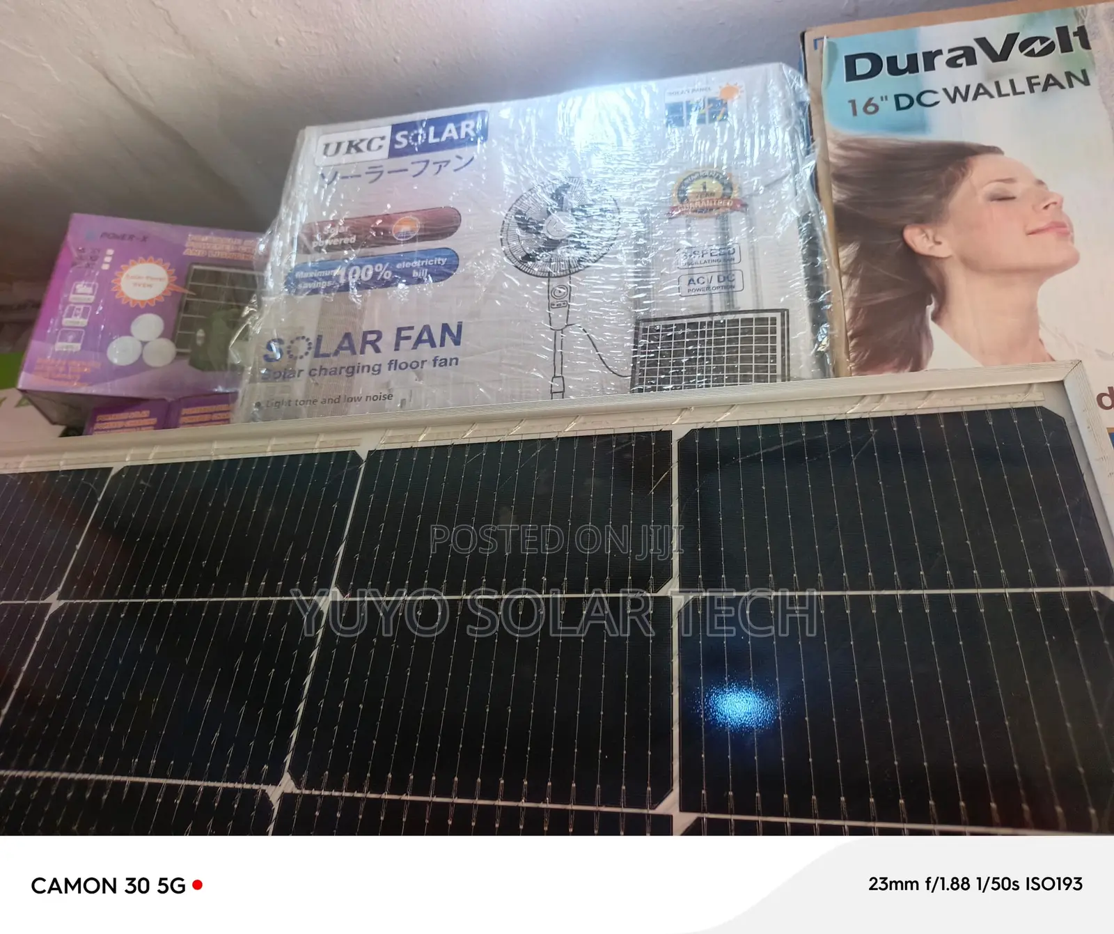 Duravolt 16” Wall Fan