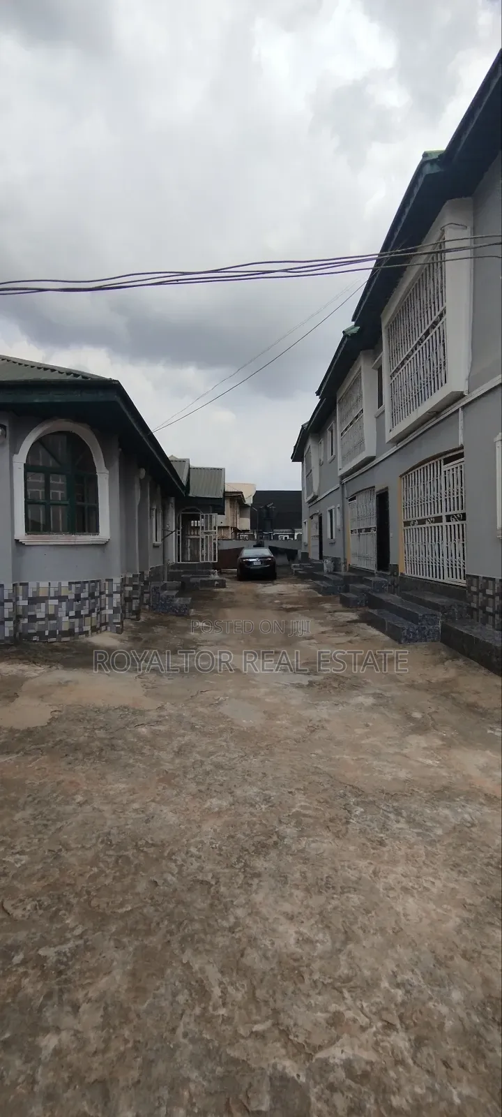 2bdrm Block of Flats in Royaltor Real Estate, Benin City for sale