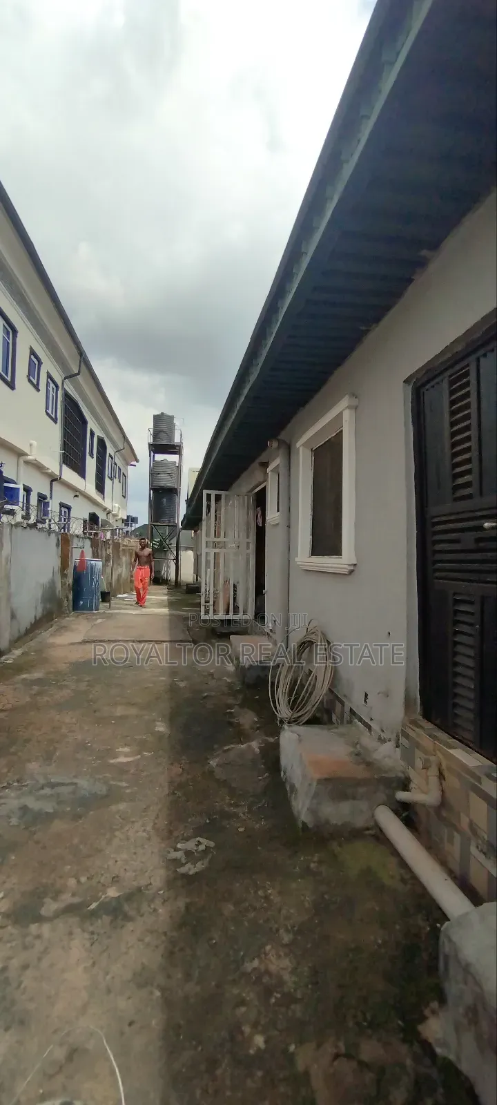 2bdrm Block of Flats in Royaltor Real Estate, Benin City for sale