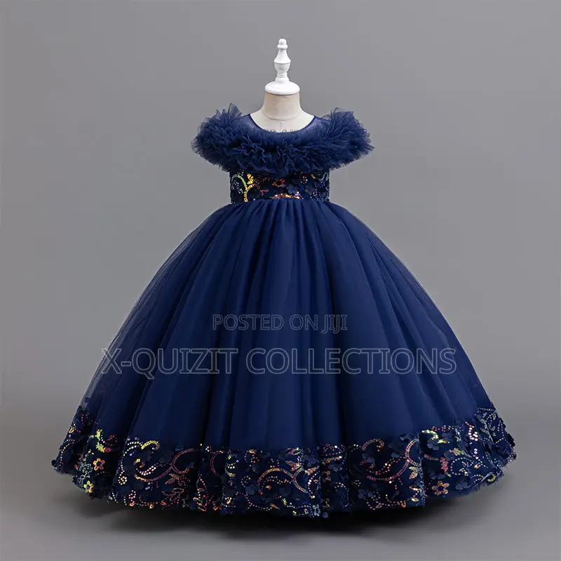 Elegant Ball Gown With Floral Sequin Details (6y-13y)