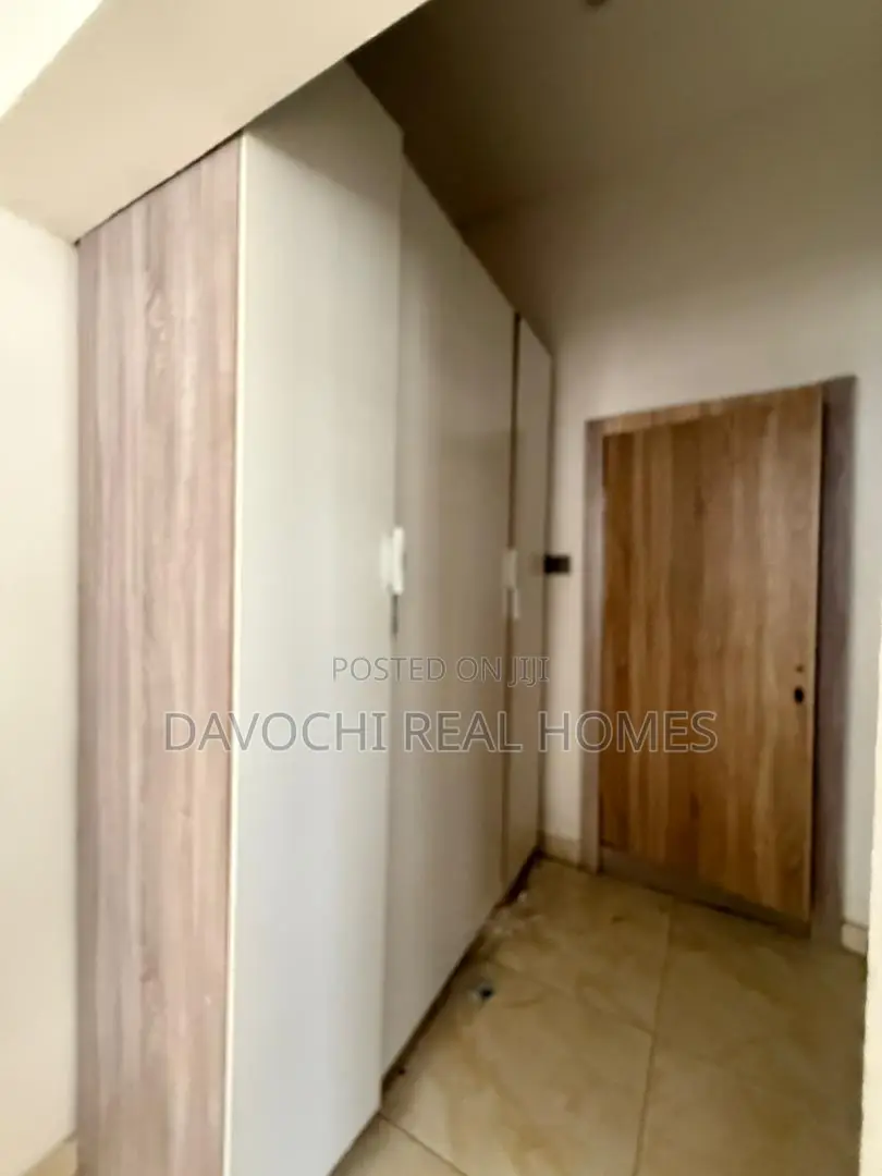 3bdrm Duplex in Harris Drive, Ikota for rent