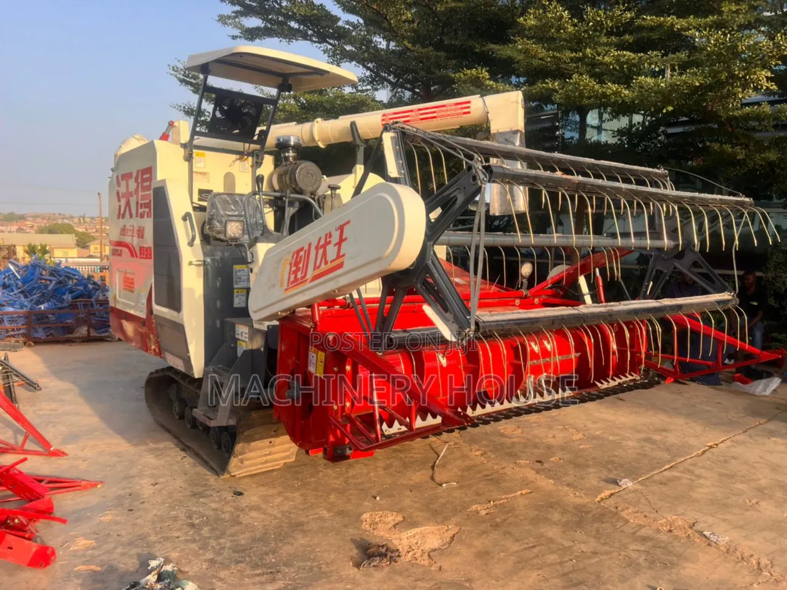 Fm World Combine Harvester 120 Horsepower
