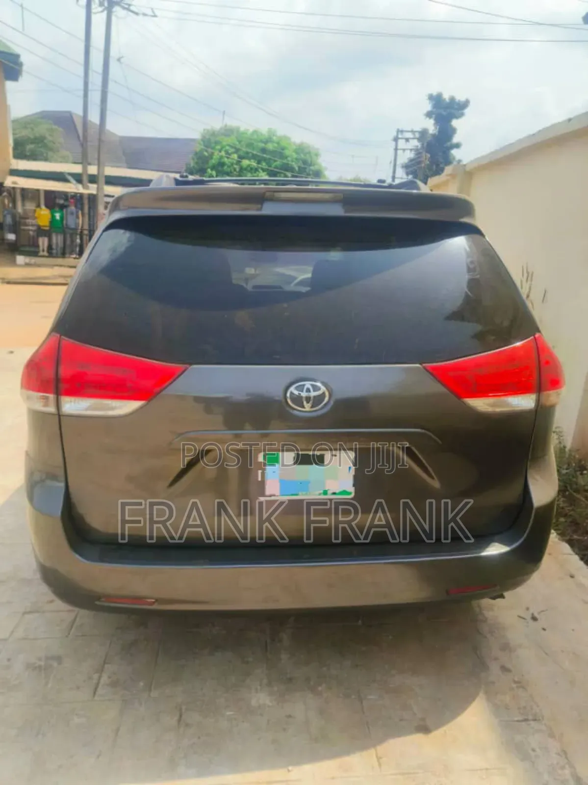 Toyota Sienna 2013 Gray