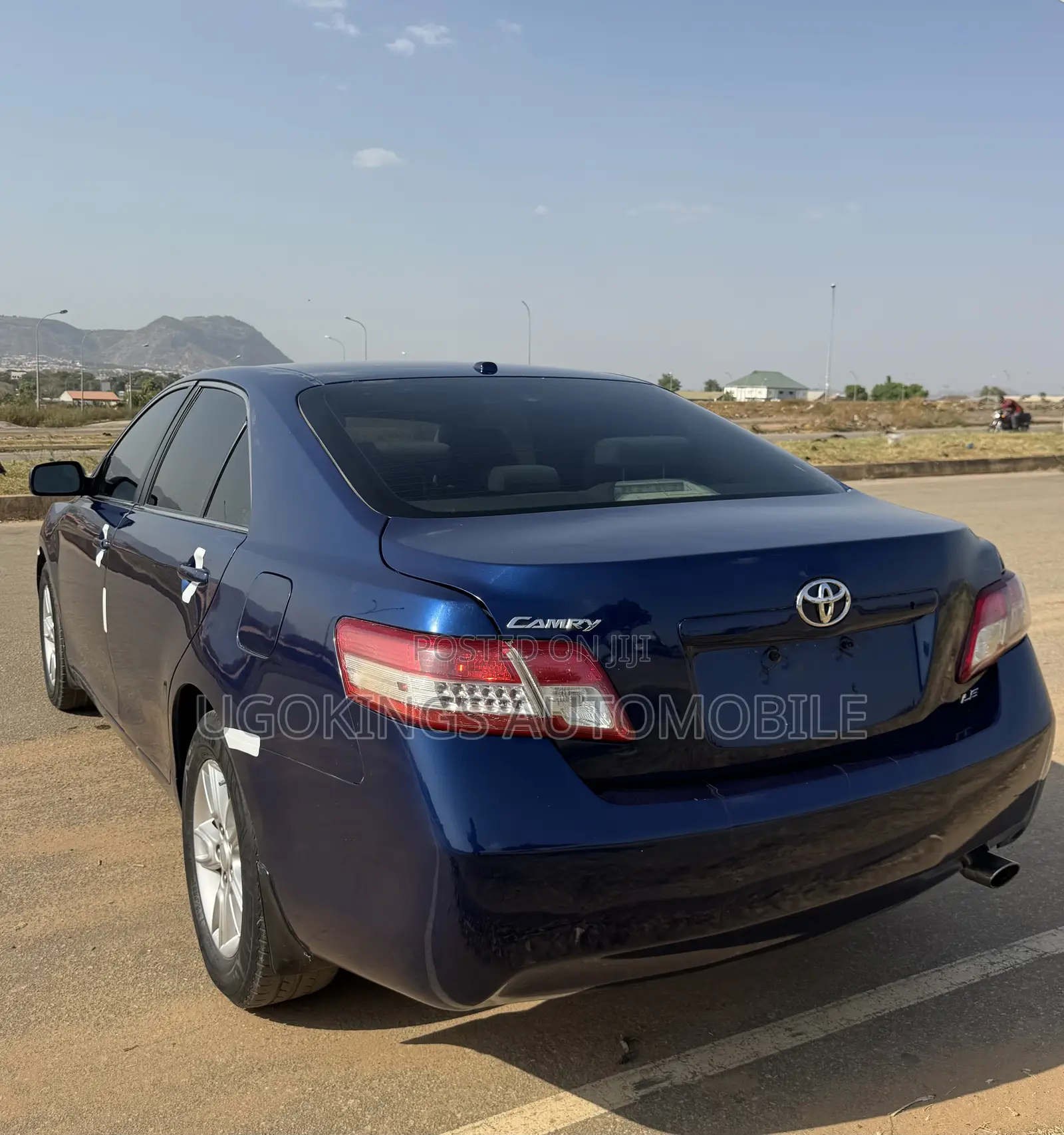 Toyota Camry LE 4dr Sedan (2.5L 4cyl 6AM) 2010 Blue