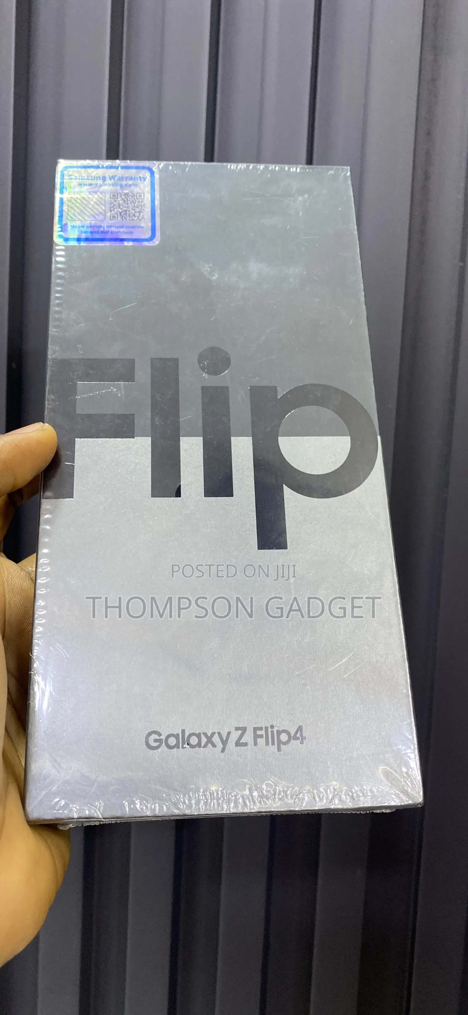 New Samsung Galaxy Z Flip4 256 GB Black