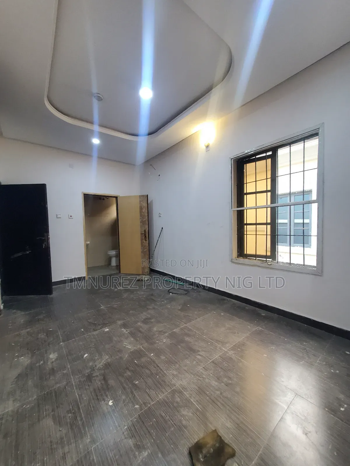Studio Apartment in Chevron for rent