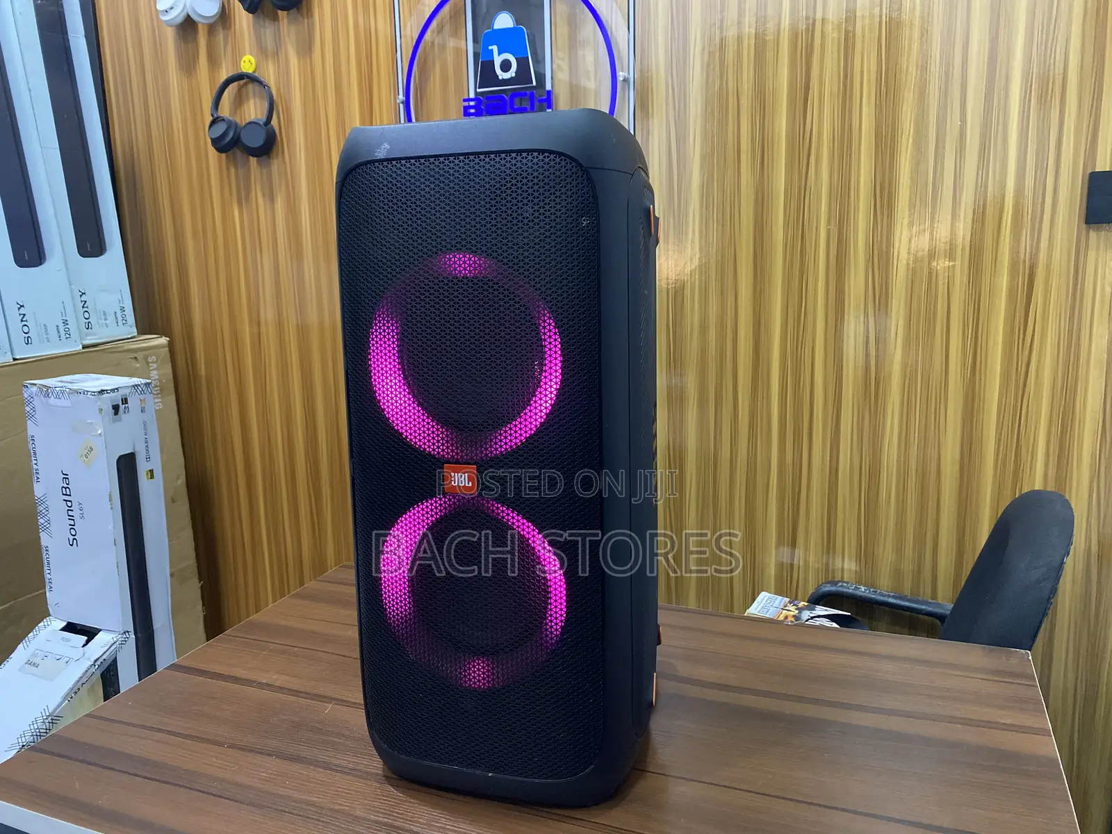 JBL Partybox 310 Portable Karaoke Speaker With Super Sound Battery