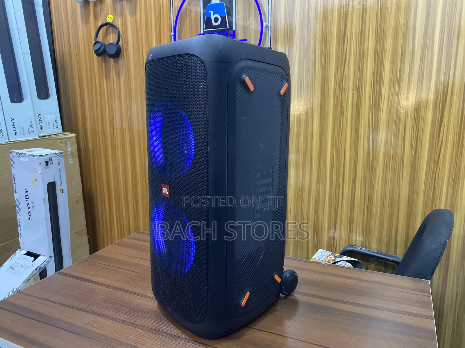 JBL Partybox 310 Portable Karaoke Speaker With Super Sound Battery