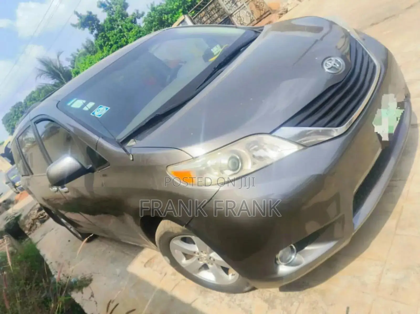 Toyota Sienna 2013 Gray