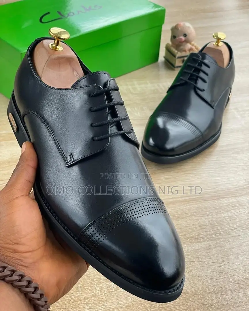 Classic Black Clarks Men Leather Dress Shoes – Fully Boxed