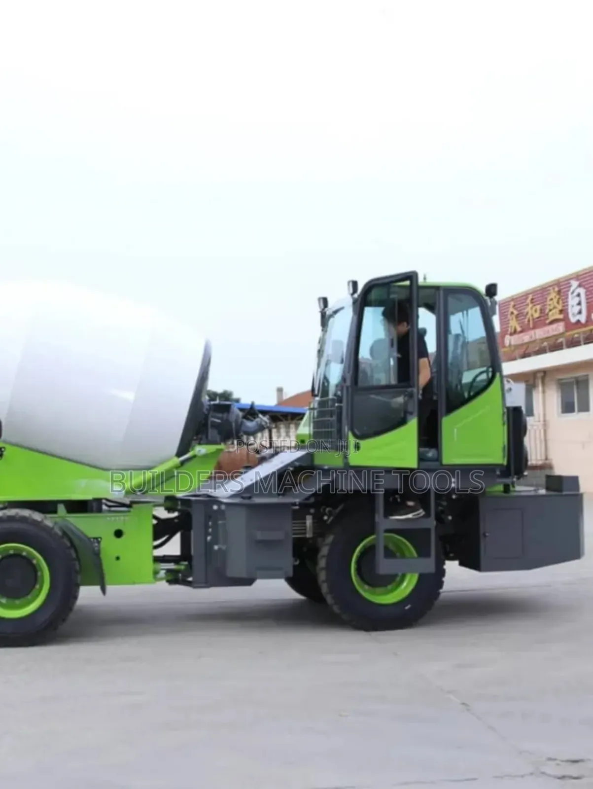 6.5 Cubic Meter Self-Loading Concrete Mixer Truck