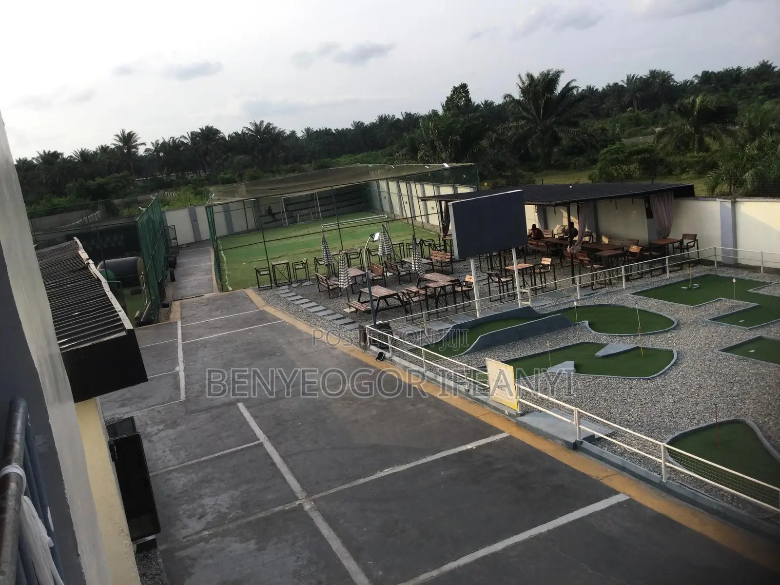 Abraka, Delta Velocity Leisure for Sale 200ft by 100ft ( Lease )
