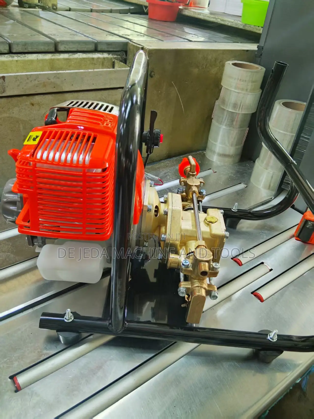 4 Stroke Portable Sprayer