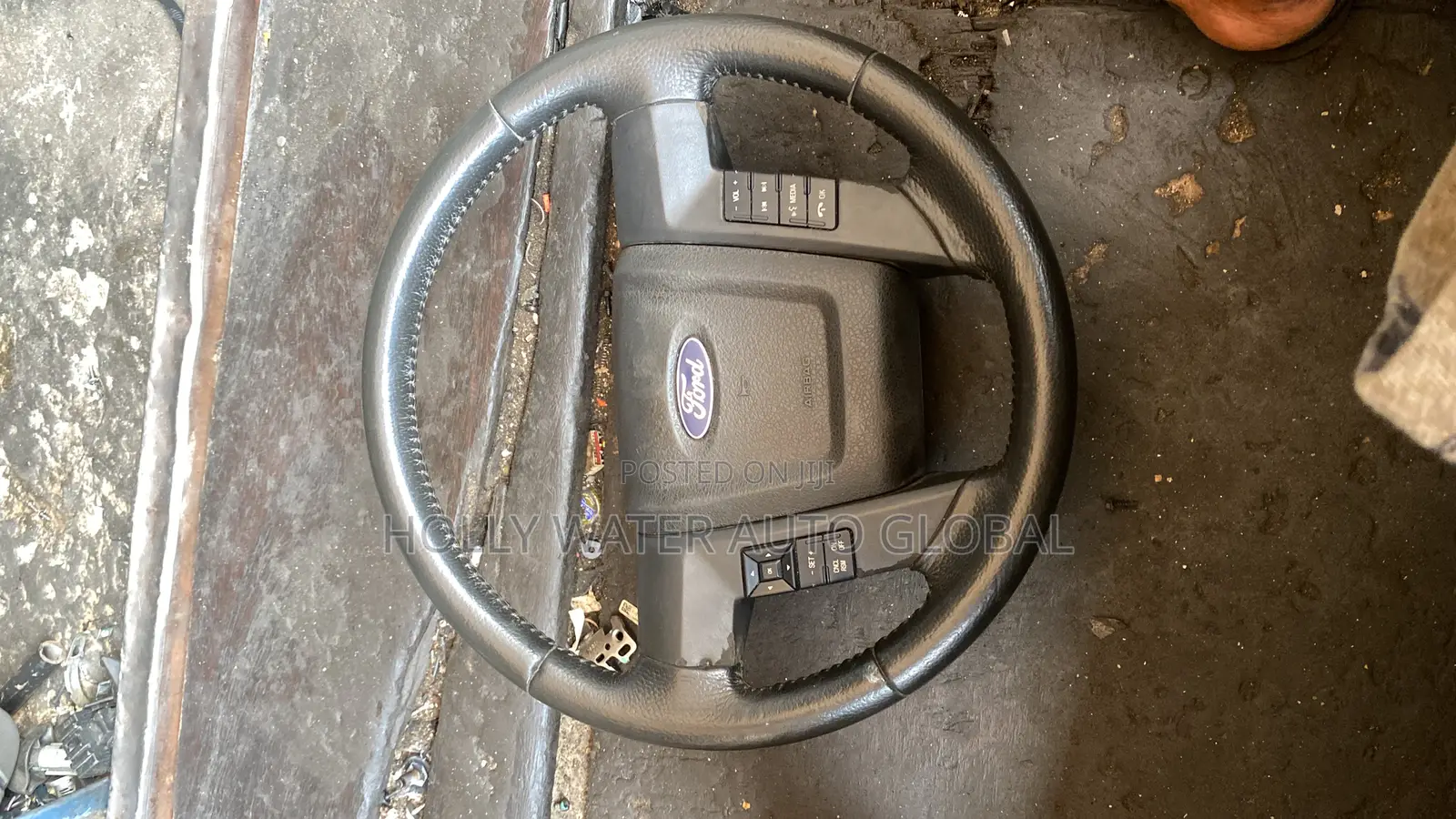 Ford F-150 2010 Model Steering Wheel