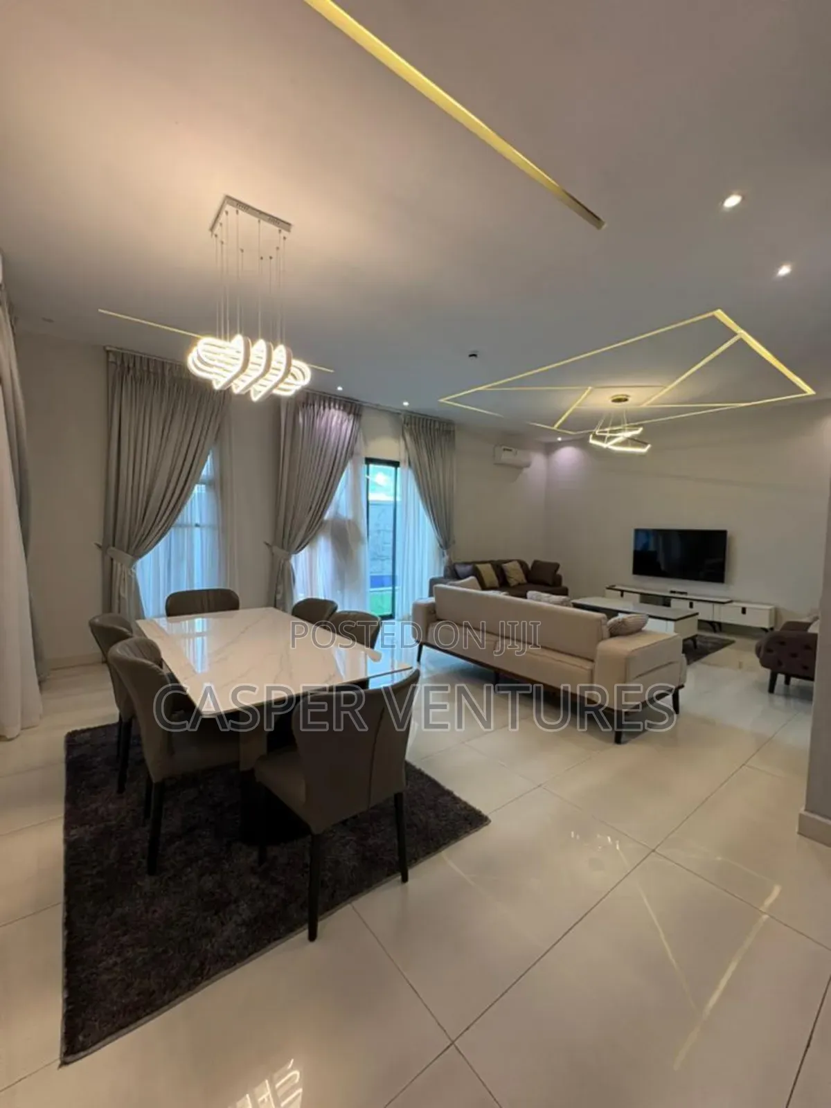 5bdrm Duplex in Lekki for sale