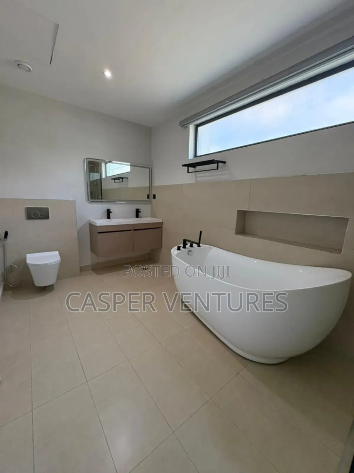 5bdrm Duplex in Lekki for sale