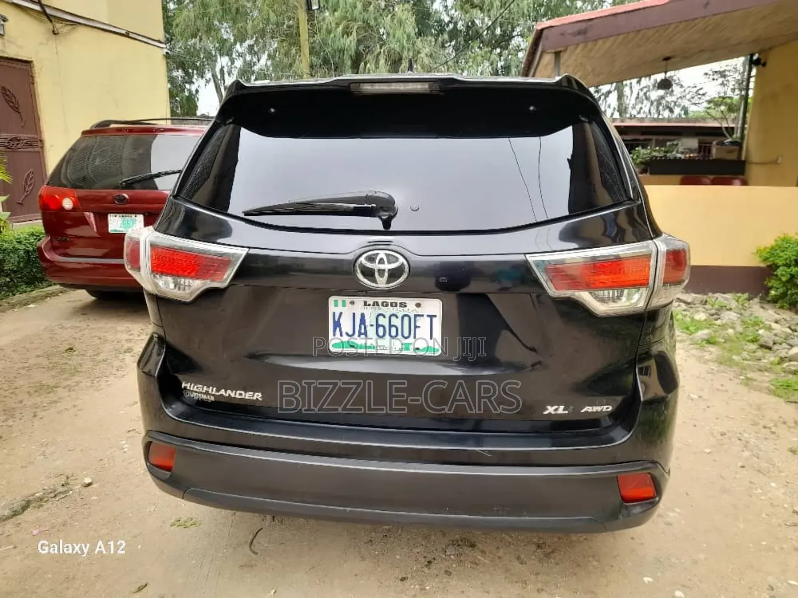 Toyota Highlander XLE V6 4x4 (3.5L 6cyl 6A) 2016 Black