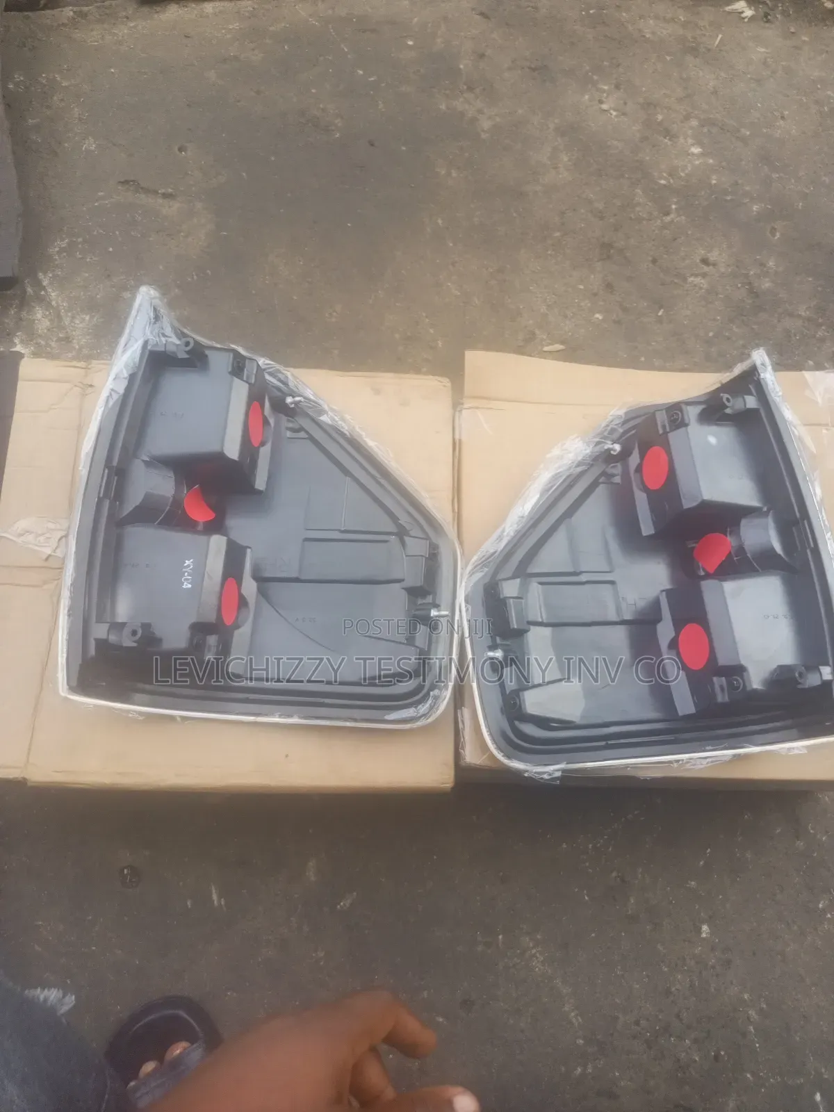 2010,2011,2012,2013,2014 Ford F-150 Rear Light