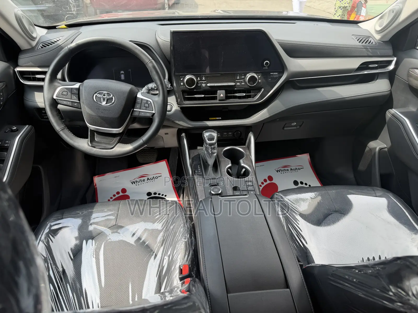 Toyota Highlander Limited AWD 2023 Black