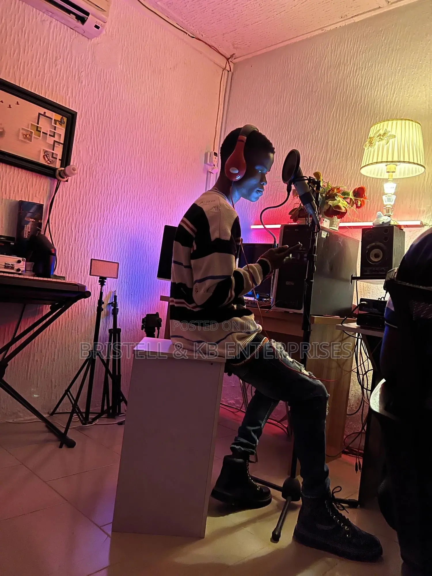 Recording and Performing Freestyle Rap Artist for Shows, and Parties