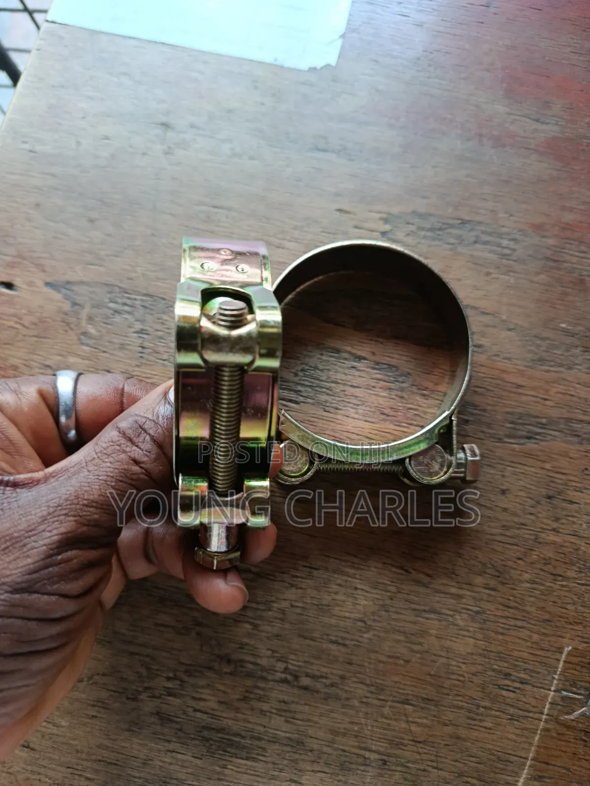 Original 2.5" Hose Clip.