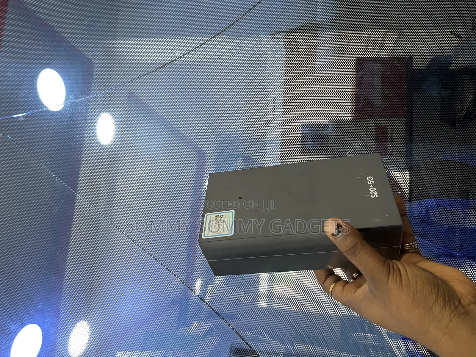 New Samsung Galaxy S20+ 128 GB