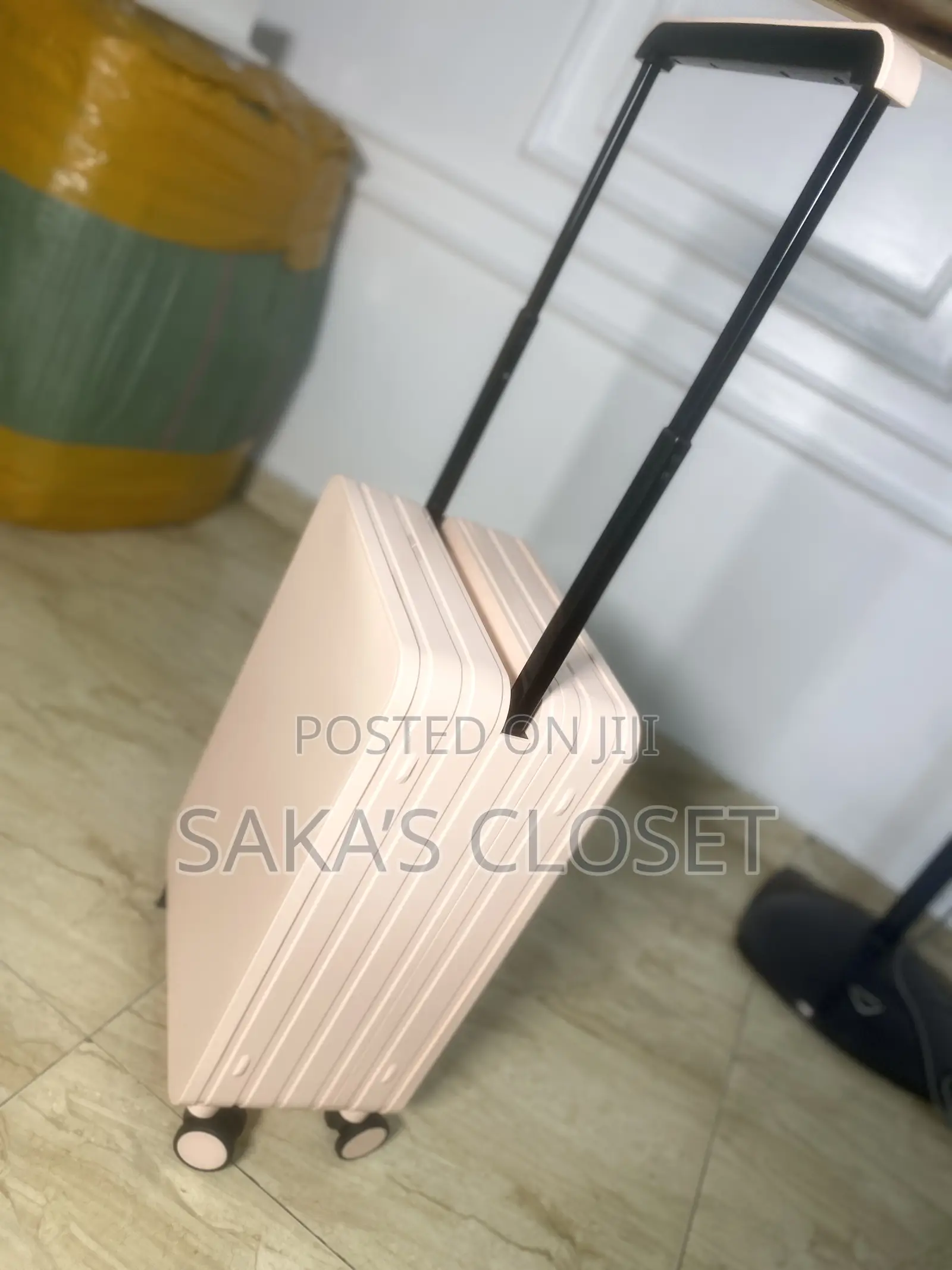 22” Luxury Traveling Box