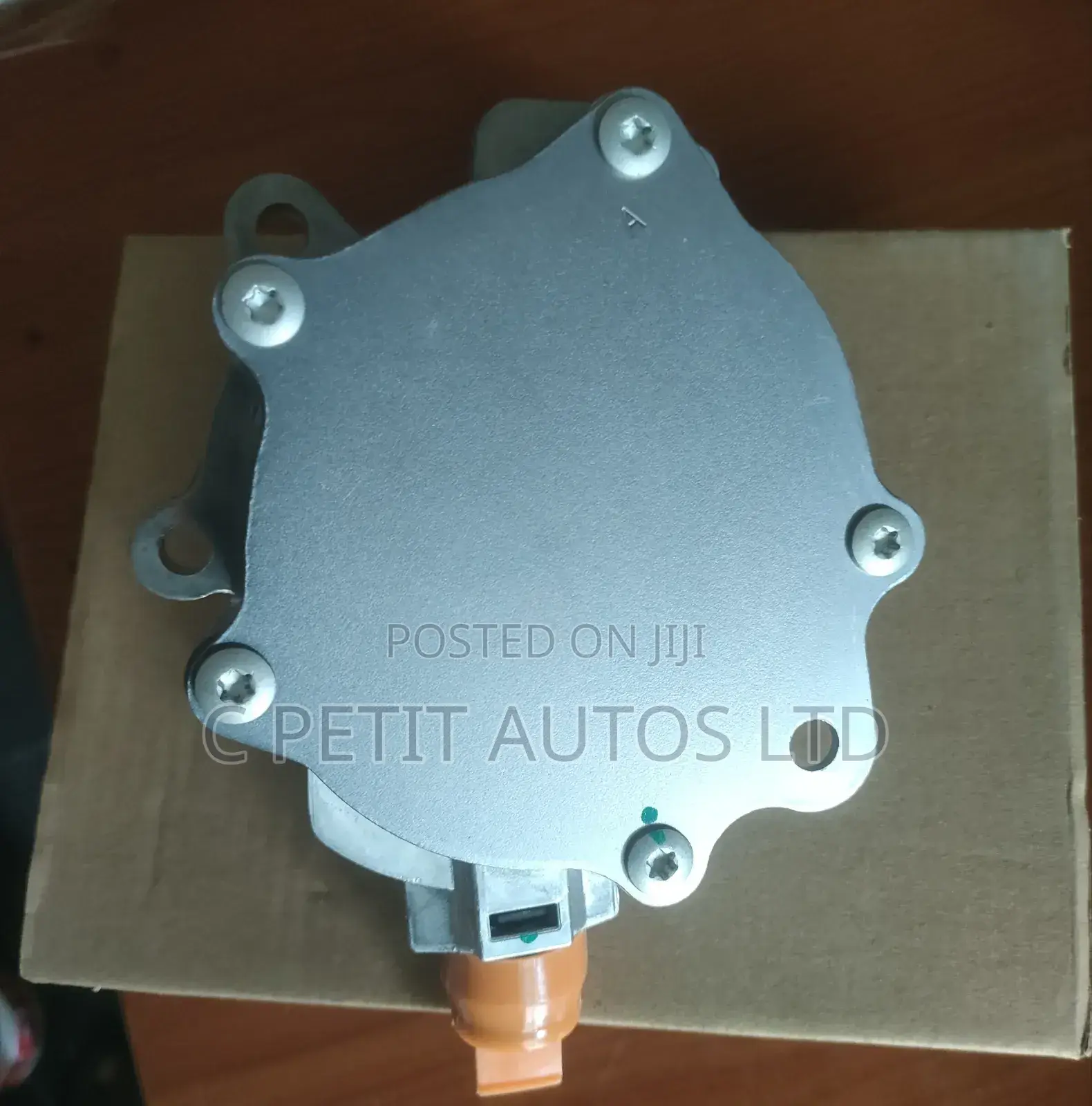 Brake/Vacuum Pump Range Rover Evoque