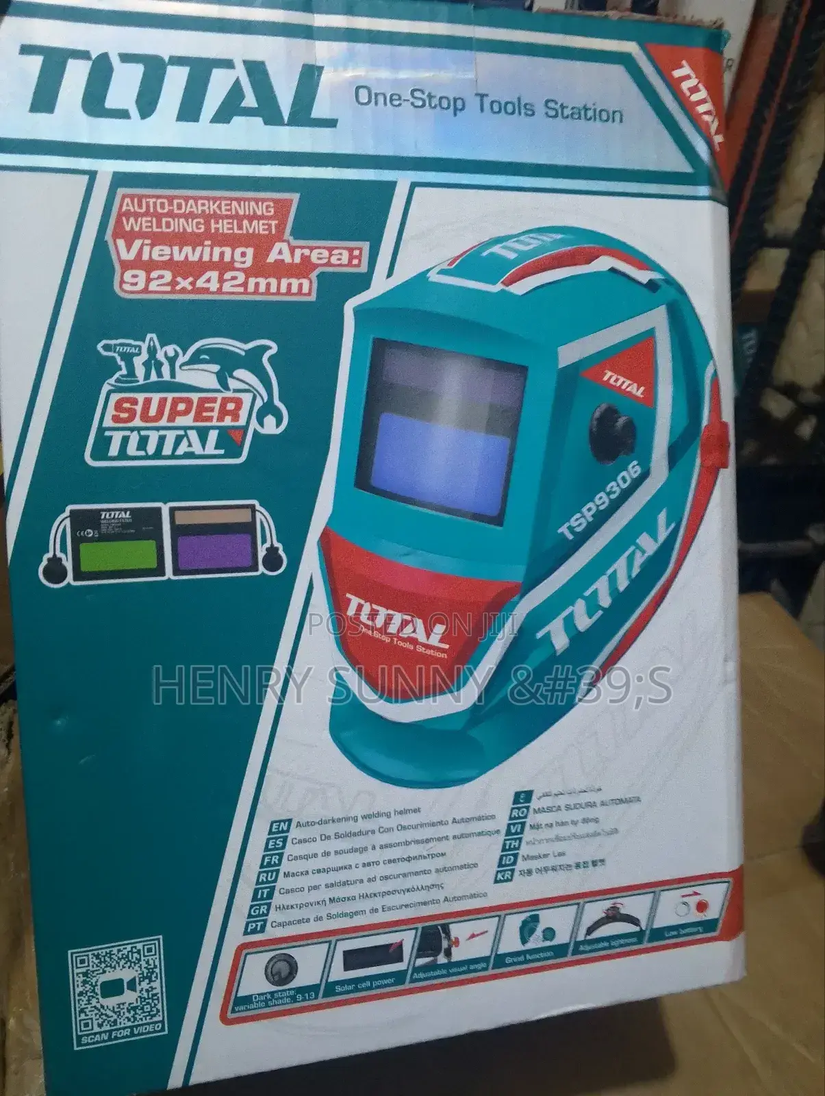 Auto Darkening Welding Helmet