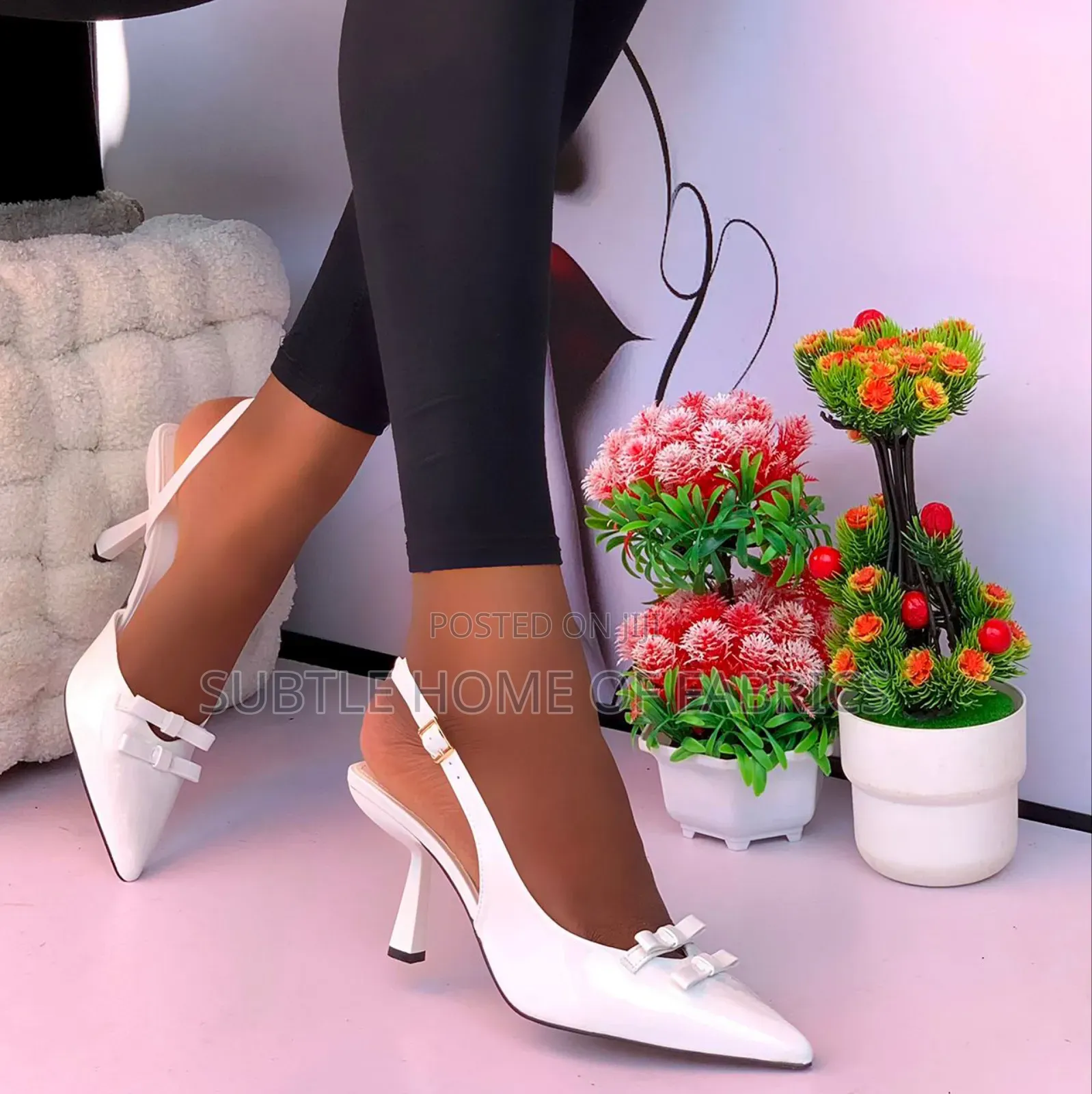 Elegant Ladies Patent Bow Heels – Perfect December Gift Choice