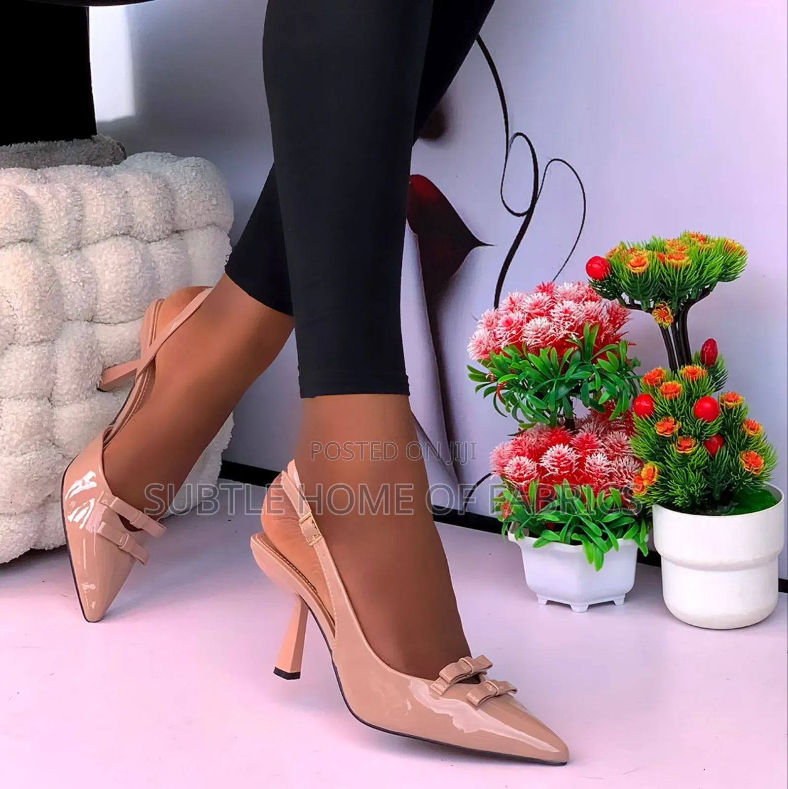 Elegant Ladies Patent Bow Heels – Perfect December Gift Choice