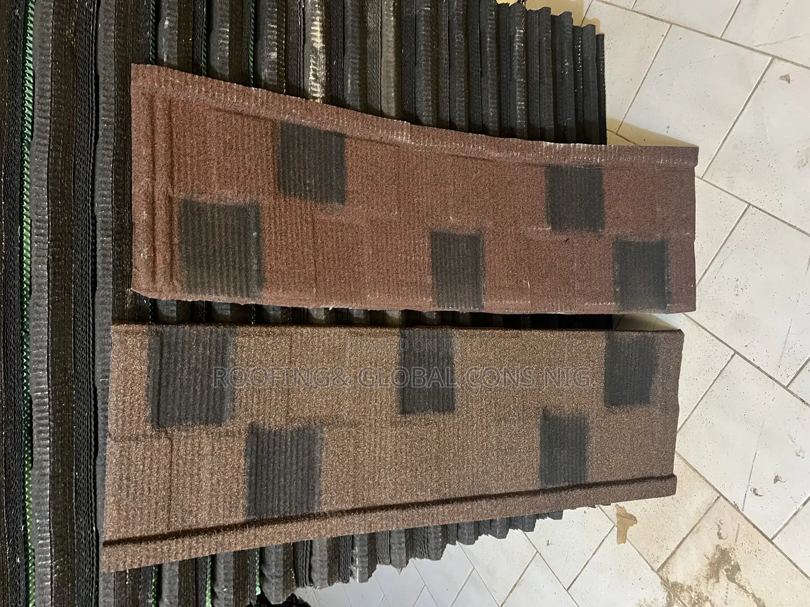 Stone Coated Roofing Tiles Shingle Design With Line