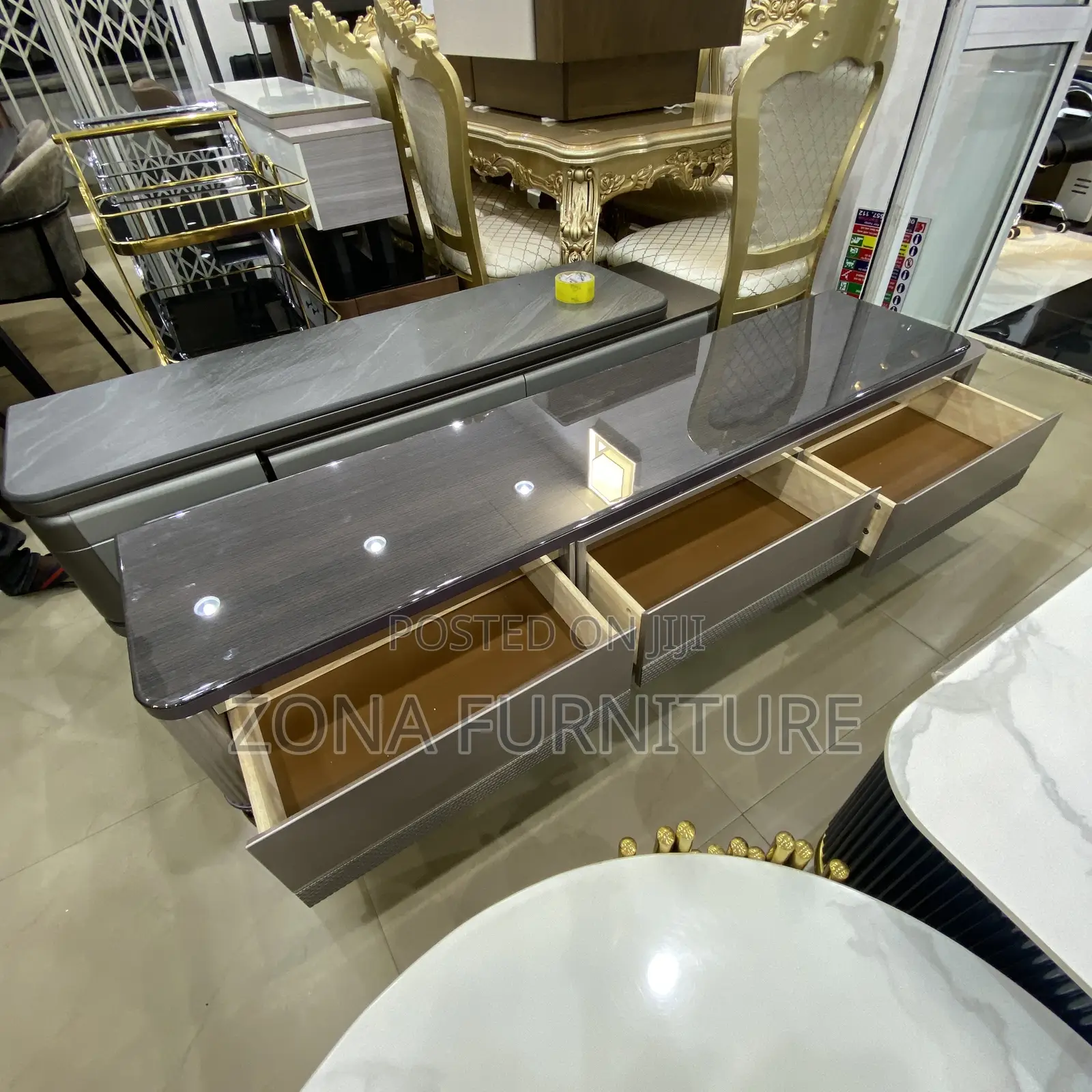 High Quality Foreign Design Turkish Luxury Tv Console (Tv Stand)2meter