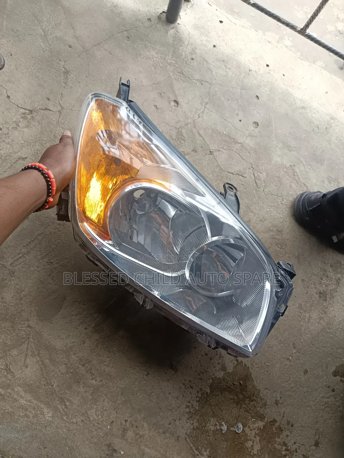 Rh Headlamp Toyota Rav4 2010