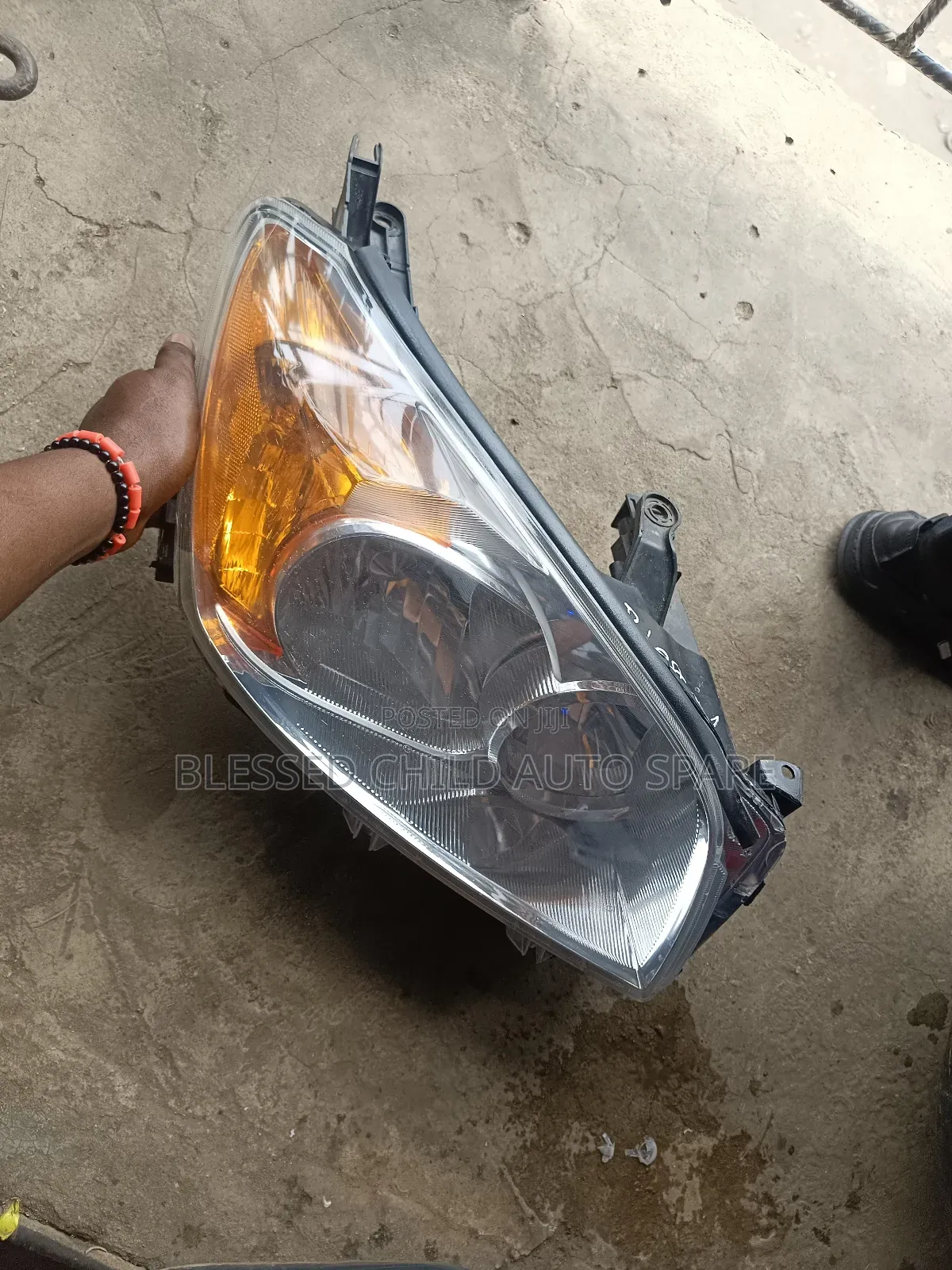 Rh Headlamp Toyota Rav4 2010
