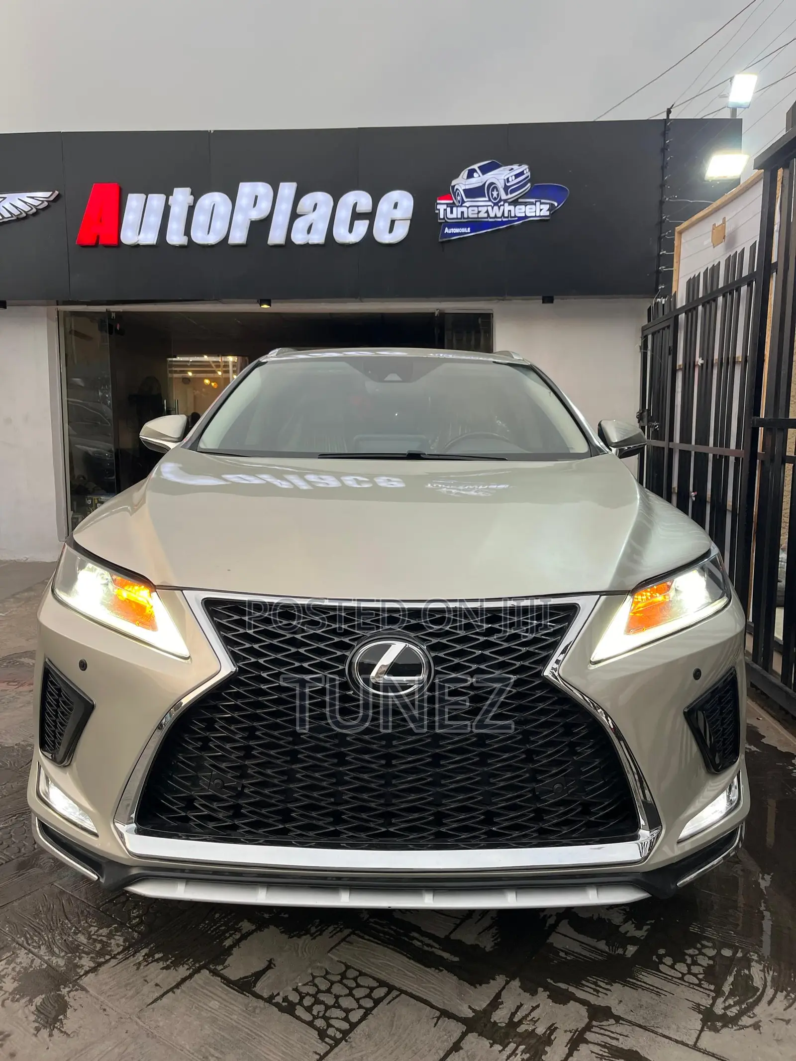 Lexus RX 350 2021 Gold