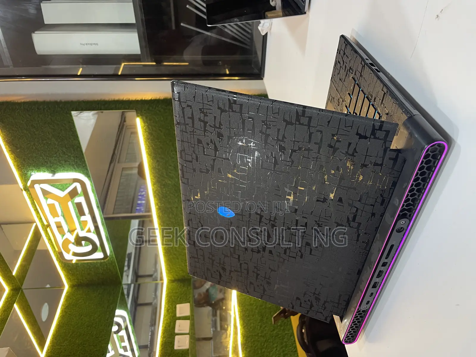 Laptop Dell Alienware M16 R1 64GB Intel Core i9 SSD 1T