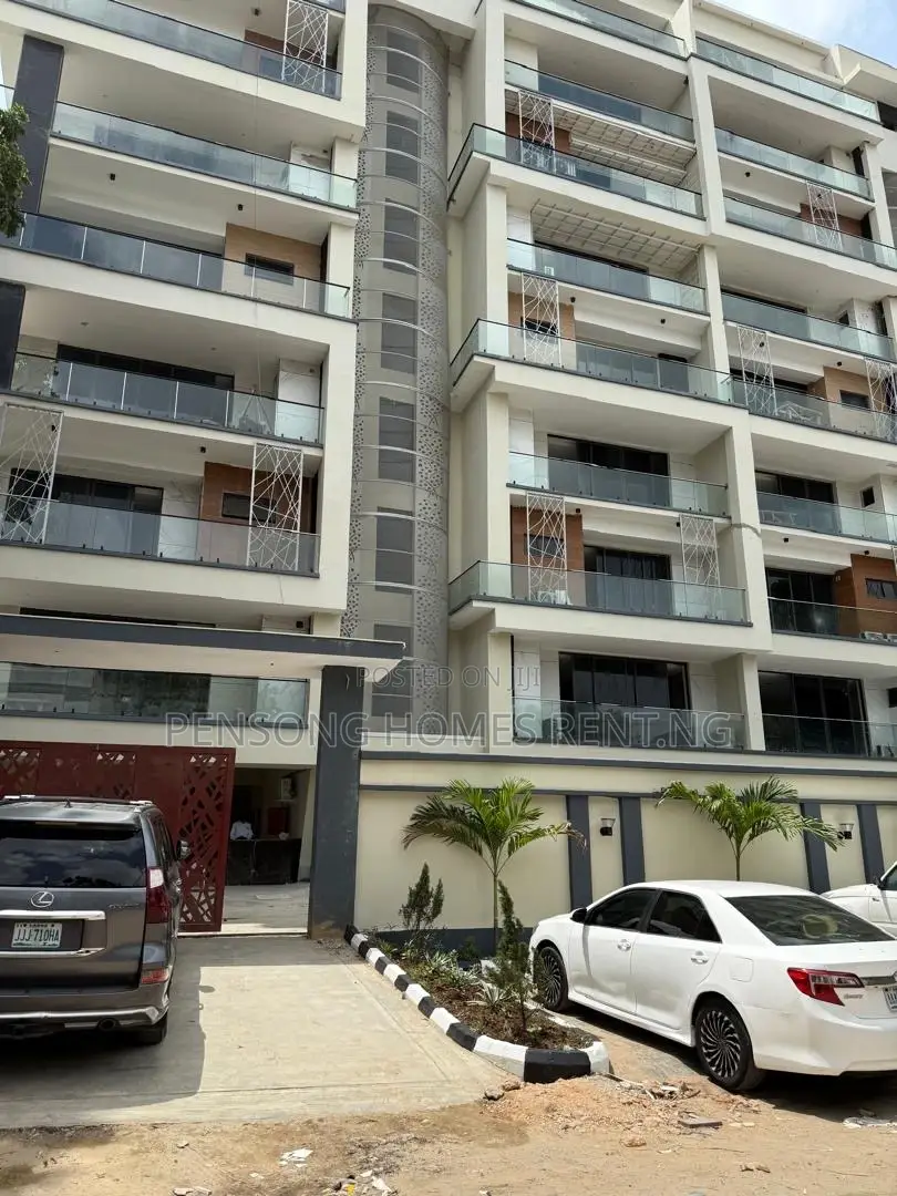 4bdrm Apartment in Ikoyi for rent